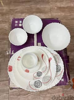 Carton pack dinner set bought from Salman store for sale