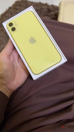 iPhone 11, very clean, 128 GB, with box and accessories