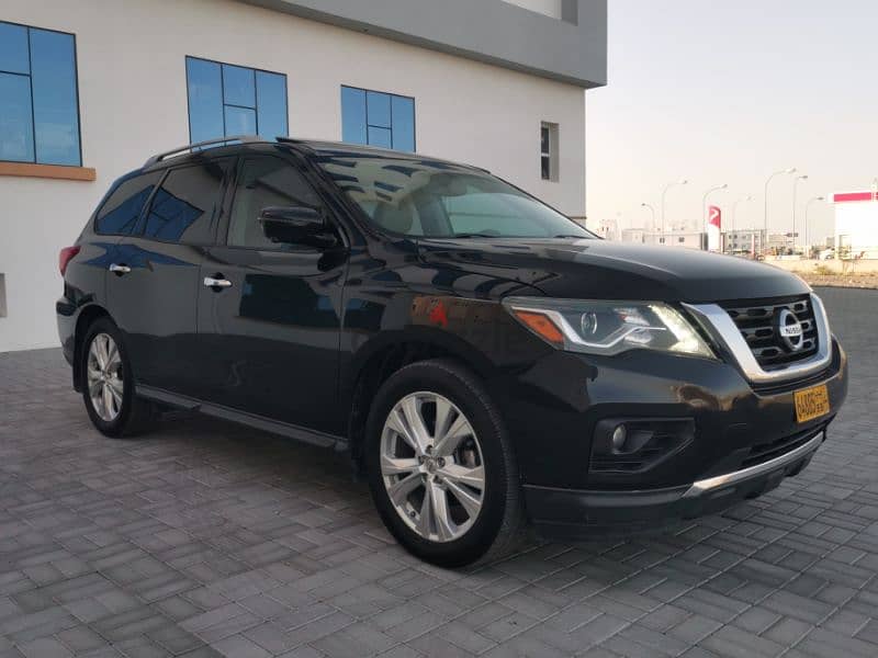 Nissan Pathfinder 2018 1