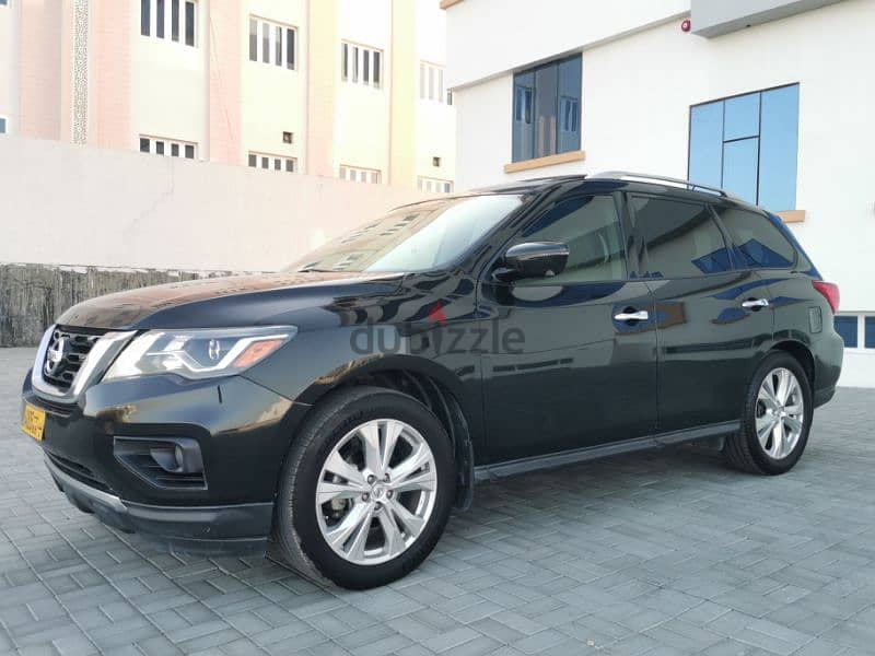 Nissan Pathfinder 2018 3