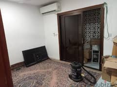 Room for Rent Alkhuwair, Rawasco