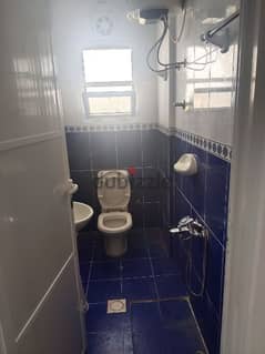 1 bedroom for rent with privat bathroom and sharing kichen