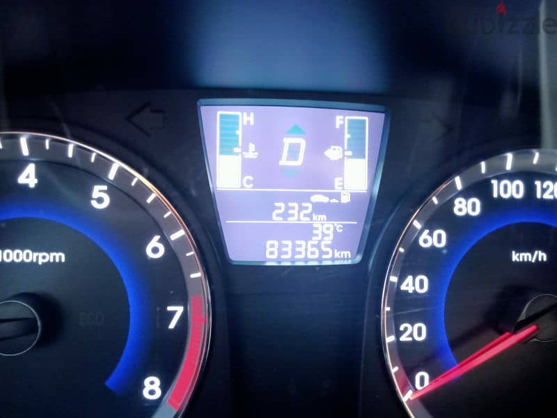 ( Omly 83,000 km ) Hyundai Accent 2017 Oman 1.4cc 5
