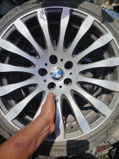 wheel rim BMW 245/40R18