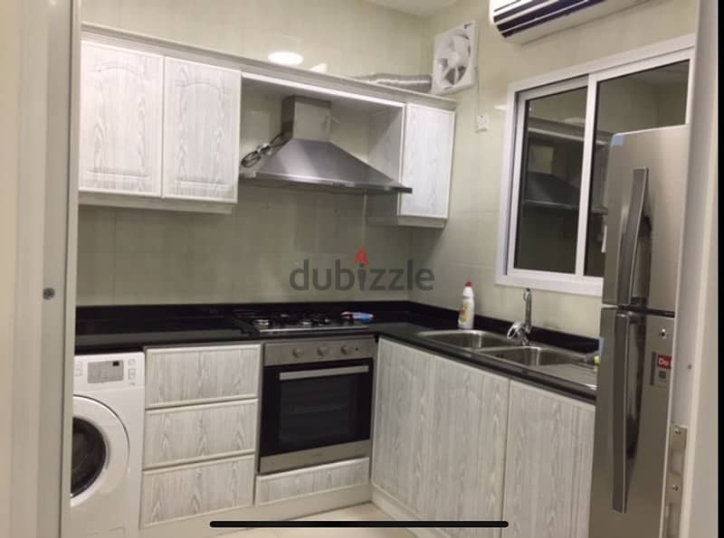 fully furnished Studio near Supermarket, car park, internet 1