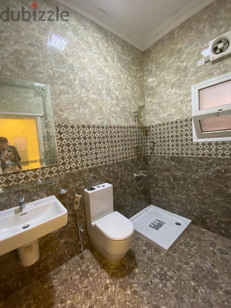 SR-MV-399 Wide Villa to let in alkhod 4 17