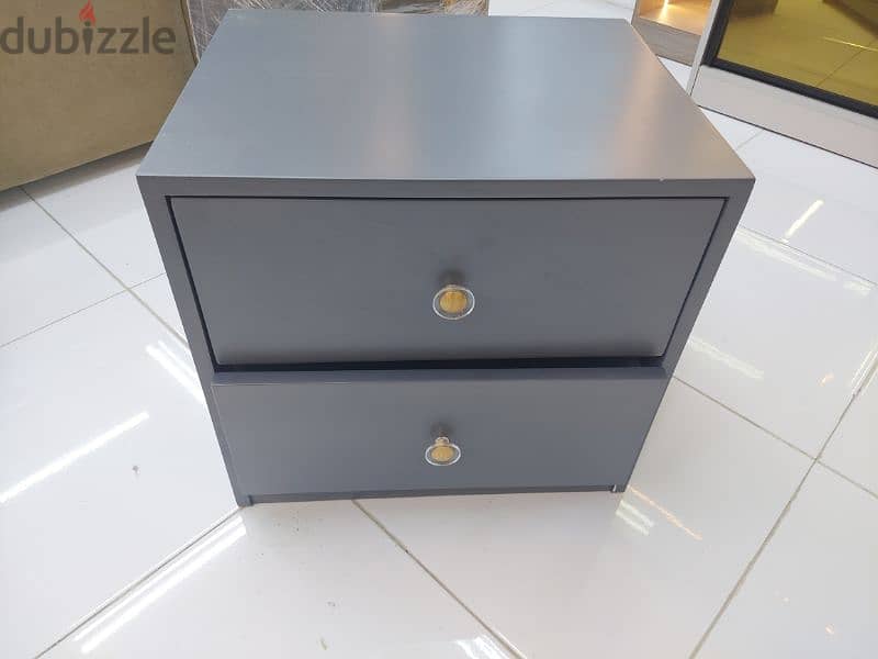 new Night stand without delivery 1 piece 20 rial 7