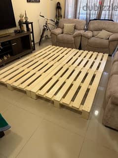 pallets painted