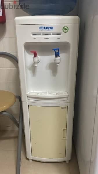 OMidea Washing  10 Kg for sale in good condition +water dispenser 8