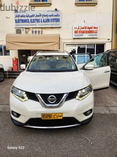 2015 Model NISSAN X-TRAIL, Well maintained, Expat driven, Full Option