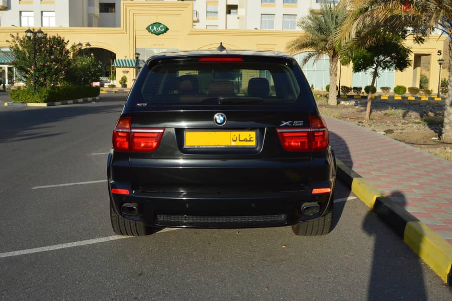 BMW X5 2013, V6 3L Twin Turbo engine, Oman car, well maintained 4