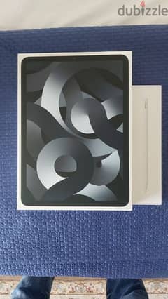 IPAD AIR 5th Generation Hardly Used With Apple Pen