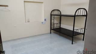 غرفة جديدة ونظيفة بالقرب من جامعة نزوى وبالقرب من جميع الخدمات
