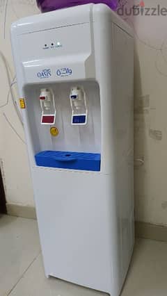 1 week used Oasis Water dispenser