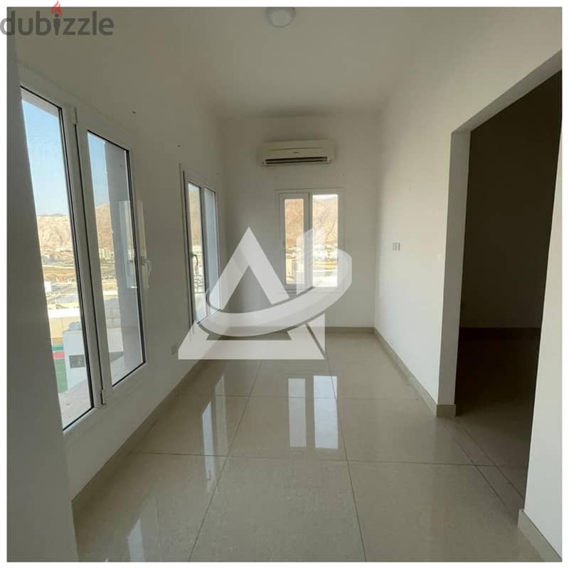 *ADV172*5BR+Maid Villa for Rent in Bausher Al muna in a complex 1