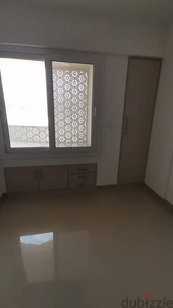 FLAT FOR RENT IN DUQM 6