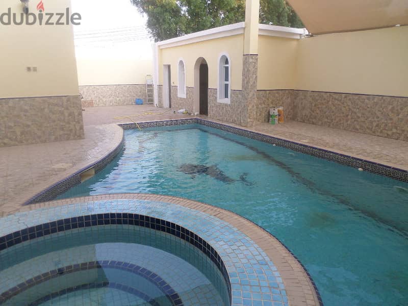 5 + 1 BR Fantastic Villa with Private Pool in Azaiba 10