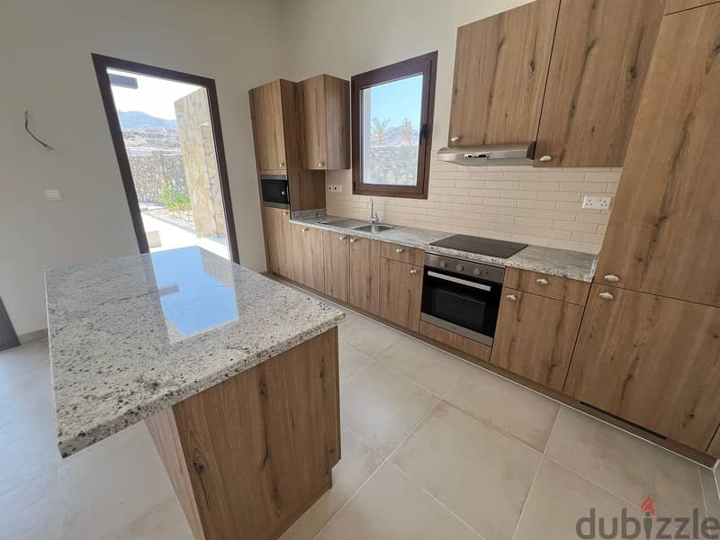 Farm 2+1 Bedrooms in Jebel Sifah | شاليه غرفتين + عاملة في جبل سيفة 2