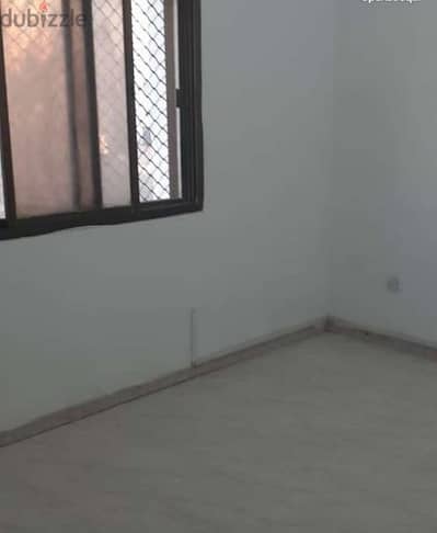 room for rent in Al Khoud for manغرفة للايجار في الخوض