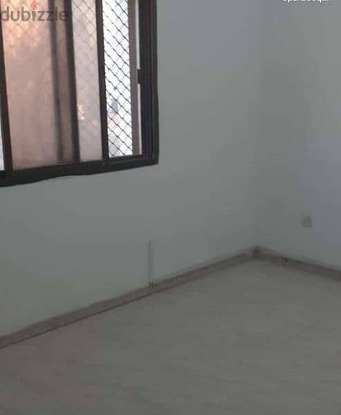 room for rent in Al Khoud for manغرفة للايجار في الخوض 0