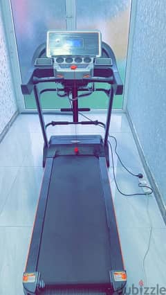 آلة مشي بحاله جيده جدا / Treadmill in very good condition
