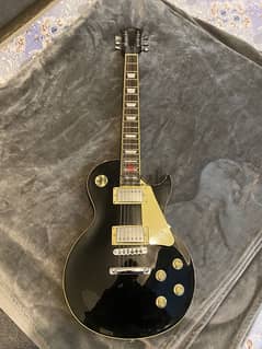 sx electric guitar almost new