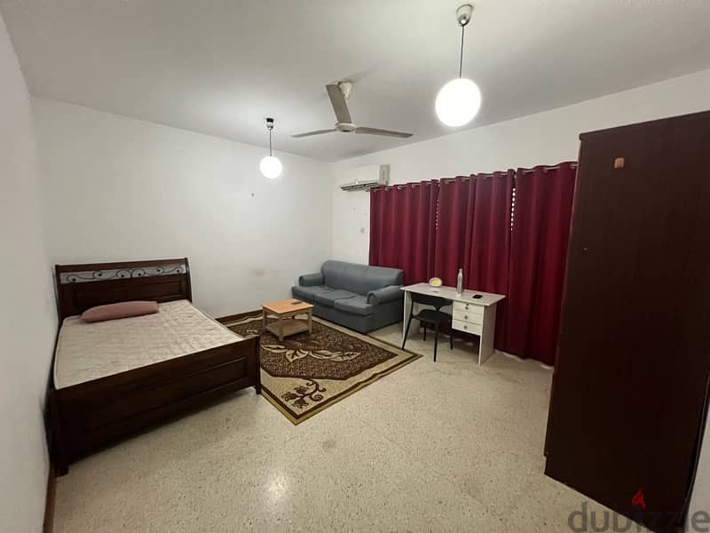 Room for rent executive single not attached toilet first floor 1