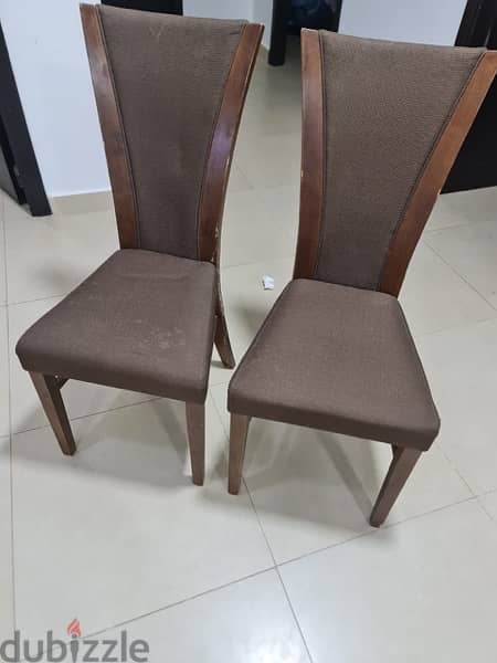 Good condition chair 0