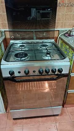 Indesit 4 Hob Cooking Range in very good condition