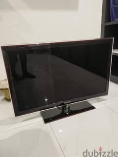 Samsung 40" LED TV, Model no. UA40C5000QR XZN, made in Malaysia