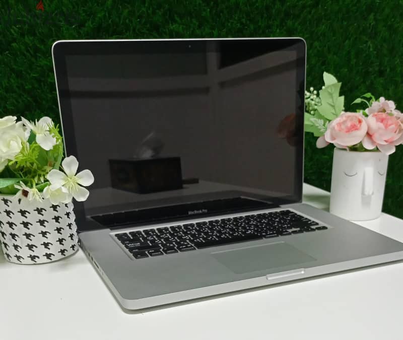 MacBook Pro Model 2012 Core i7 Laptop 0