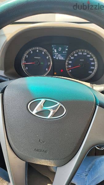 Hyundai Accent 2015 8