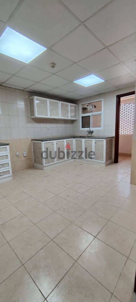 Spacious & Prime Location (Behind sheraton hotel) Family 9