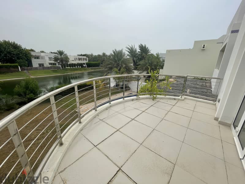 5 Bedroom Villa with Lake View for Rent in Al Mouj Muscat 13