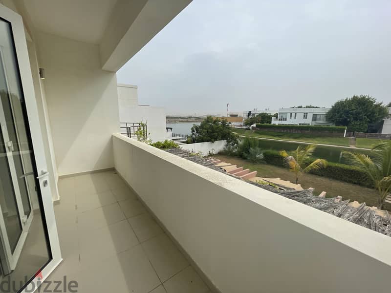 5 Bedroom Villa with Lake View for Rent in Al Mouj Muscat 19