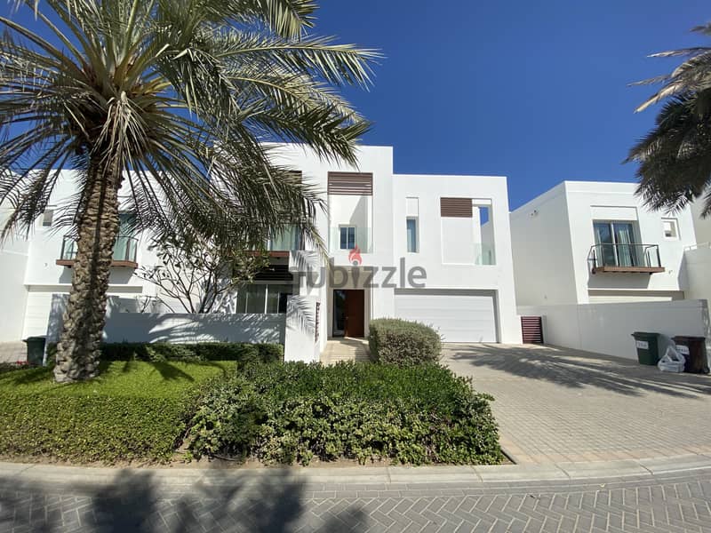 5 Bedroom Large Villa with Private Pool for Rent in Al Mouj Muscat 15
