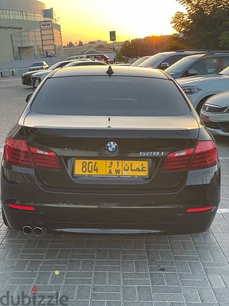 BMW 5-Series 2014 8