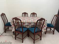 Table Dining with 6 chairs