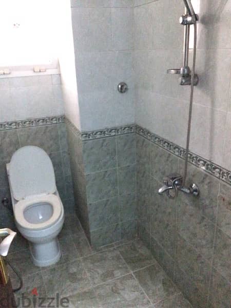 2 bhk flat for rent in Ruwi  near Al jassar hotel 3