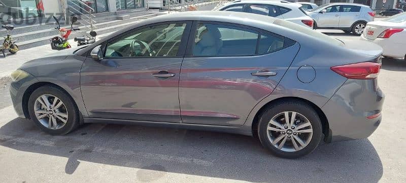 Hyundai Elantra Daily 7 Rials 9