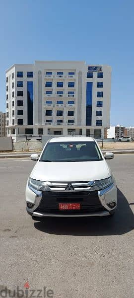 Mitsubishi Pajero Mitsubishi Outlander 4x4 SUV daily 15 Rials 1