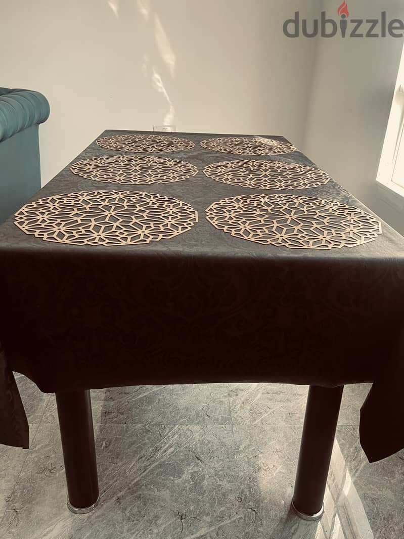 Dining table new 3