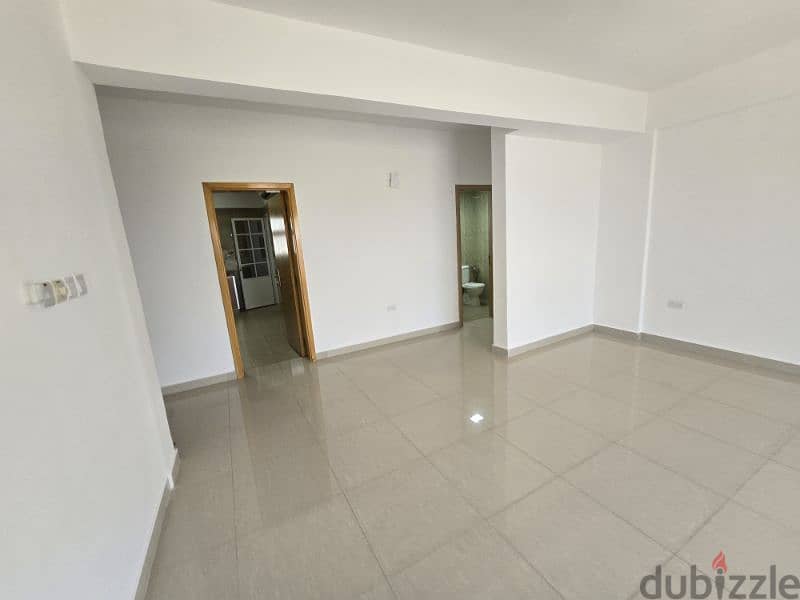 spacious flat in PSO area top level nice view 7