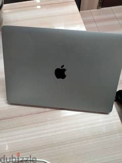 2019 MacBook pro Core i5 8gb Ram 128gb ssd