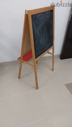 Easel black and white board for sale in good condition