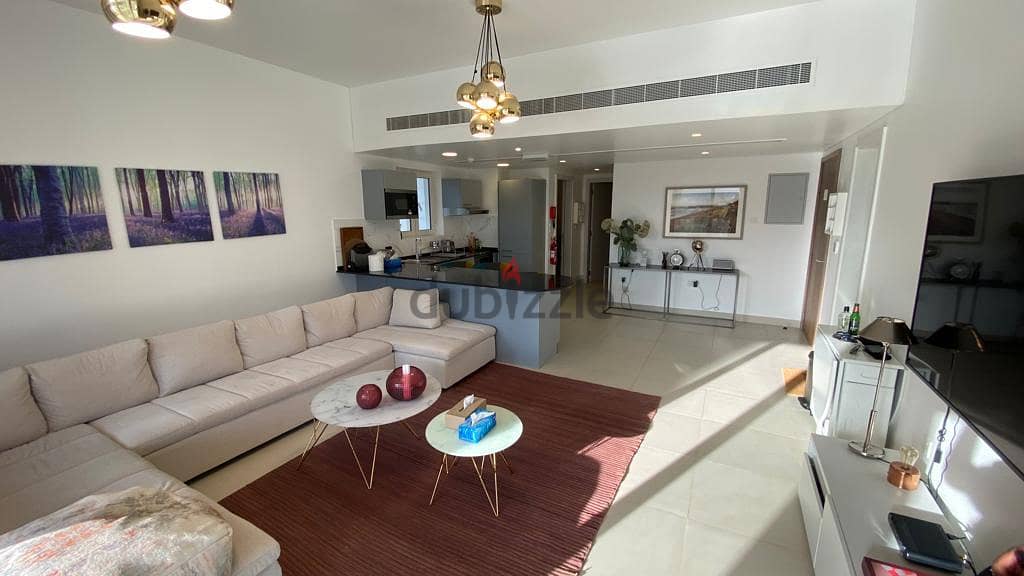 Spacious 2-Bed Apartment in Jebel Sifah | شقة غرفتين للبيع في جبل سيفة 6