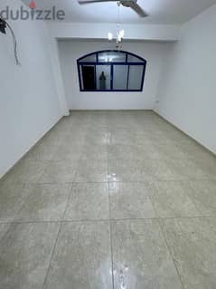 for rant room in Al-Ghubrah غرفة للايجار مع حمام الغبرة
