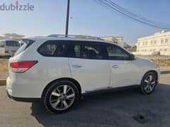 Nissan Pathfinder 2014 (7seater) expat driven