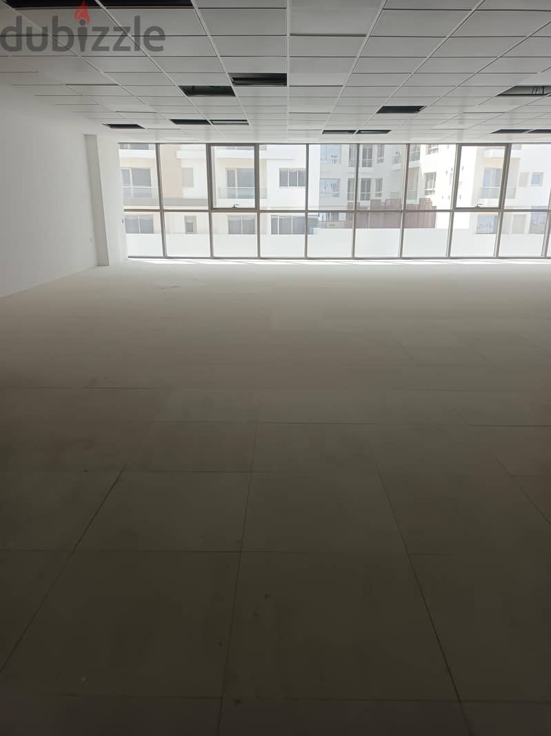 BRAND NEW OFFICE SPACES IN MUSCAT HILLS - BUSINESS TOWER 1 5