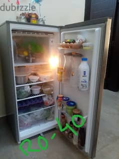 180 Litre westpoint refrigerator